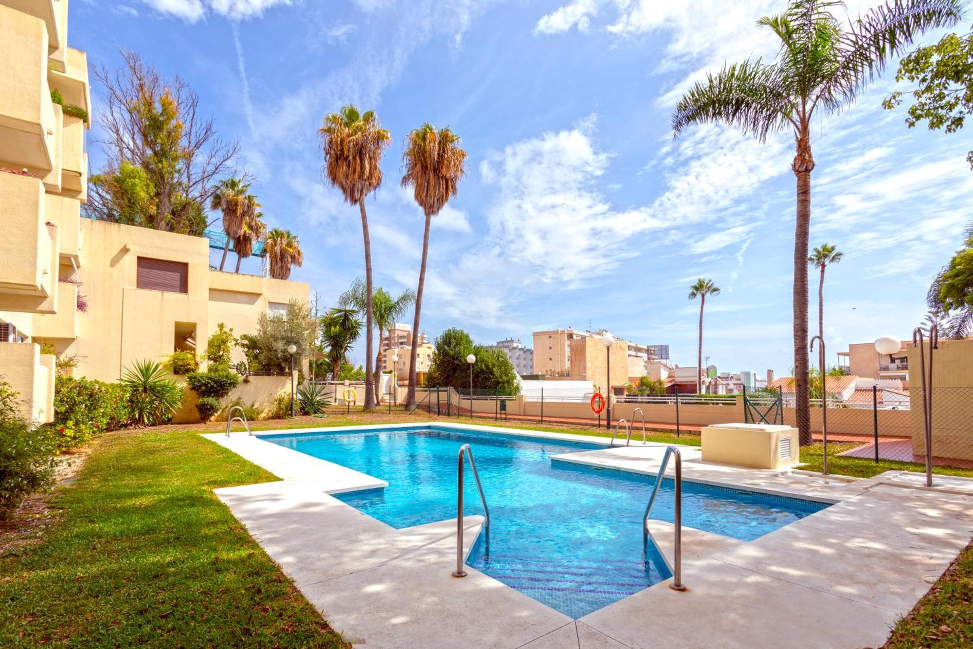 Sunstay Beach Flat I Torremolinos Bagian luar foto